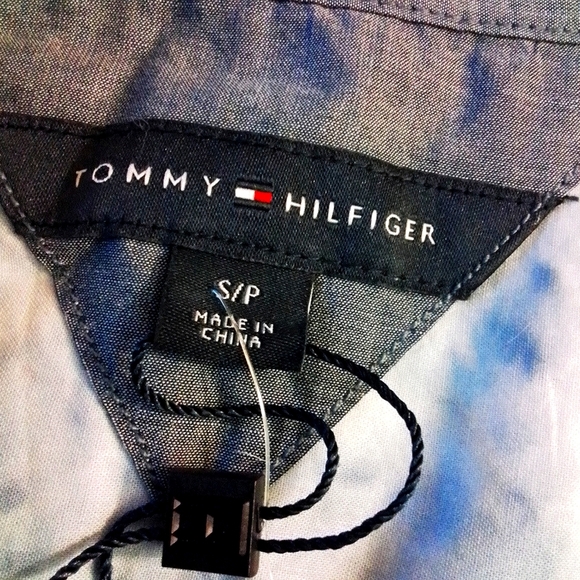 🎊3 FOR $1O TOMMY HILLFIGER WOMNS TIEDYE BUTTON DOWN HERITAGE SHIRT SIZE SP NWT - Picture 3 of 3